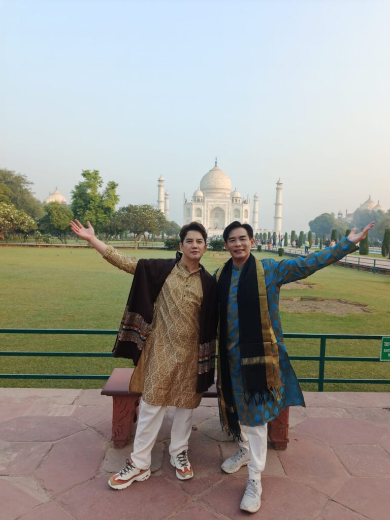 taj mahal day tour with guide