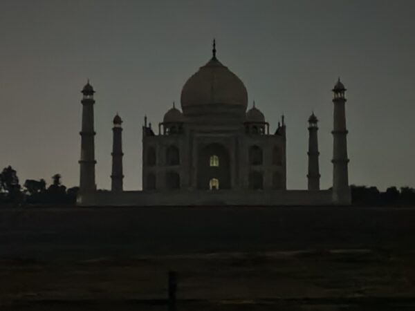 taj mahal sunrise tour - Image 2